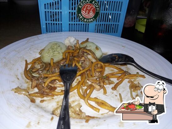 Rasa Legenda di Tepi Pantai Cilacap: Kedai Fergus